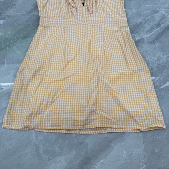 Women’s Lulus Music City Gingham Tie Front Spaghetti Strap Mini Dress Small - Picture 7 of 16